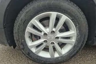 Ssangyong Tivoli, 1.6, 85 kW, diisel, automaat, esivedu