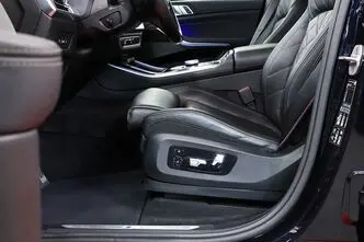 BMW X5, 3.0, 210 kW, hübriid, automaat, nelikvedu