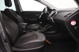 Hyundai ix35, 1.6, 99 kW, bensiin, manuaal, esivedu