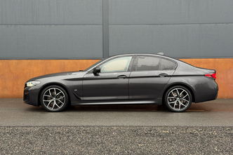 BMW 520, 2.0, 140 kW, hybrid, automatic, four-wheel drive