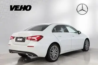 Mercedes-Benz A 180, 1.3, 100 kW, bensiin, automaat, esivedu