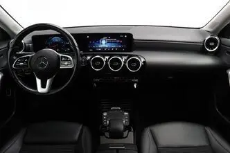 Mercedes-Benz A 180, 1.3, 100 kW, bensiin, automaat, esivedu