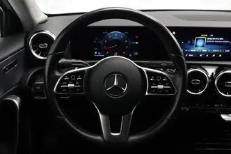 Mercedes-Benz A 180, 1.3, 100 kW, bensiin, automaat, esivedu