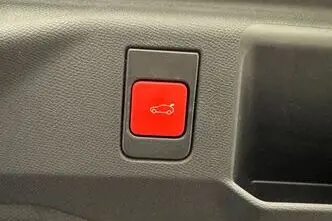 Peugeot 5008, 157 kW, elekter, automaat, esivedu