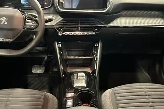 Peugeot 2008, elekter, automaat, esivedu