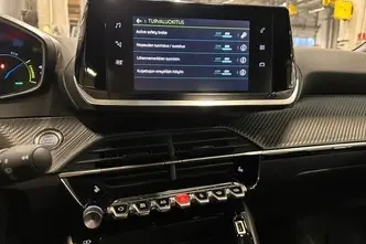 Peugeot 2008, elekter, automaat, esivedu