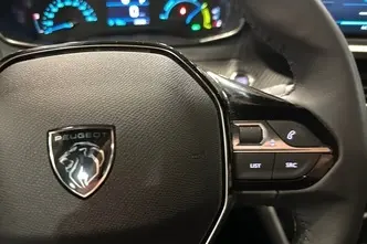 Peugeot 2008, elekter, automaat, esivedu