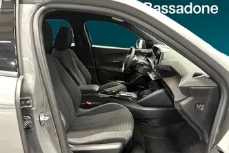 Peugeot 2008, elekter, automaat, esivedu