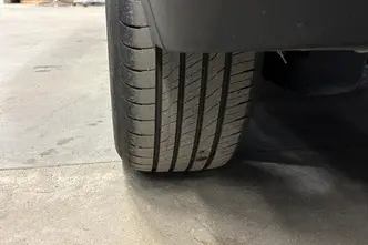 Peugeot 2008, elekter, automaat, esivedu