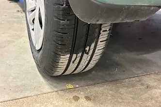 Hyundai i10, 1.0, 46 kW, bensiin, manuaal, esivedu