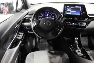 Toyota C-HR, 1.8, 72 kW, hübriid, automaat, esivedu