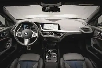 BMW 218, 2.0, 103 kW, bensiin, automaat, esivedu