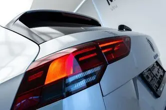 Volkswagen Golf, 2.0, 85 kW, diisel, automaat