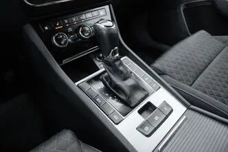 Škoda Superb, 2.0, 140 kW, bensiin, automaat