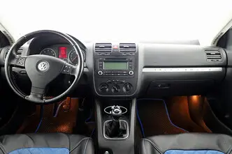 Volkswagen Jetta, 1.6, 75 kW, bensiin, manuaal, esivedu