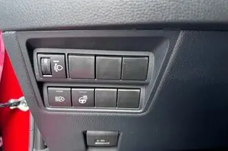 Toyota Yaris, 1.5, 68 kW, hübriid, automaat, esivedu