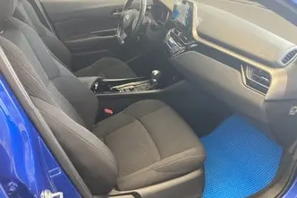 Toyota C-HR, 1.8, 72 kW, hübriid, automaat, esivedu