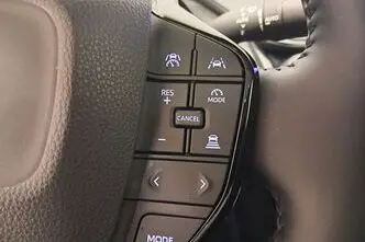 Toyota Prius, 2.0, 111 kW, plug-in hybrid, automatic, front-wheel drive