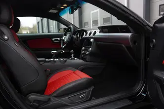 Ford Mustang, 5.0, 324 kW, бензин, механическая, задний привод