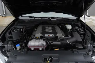 Ford Mustang, 5.0, 324 kW, бензин, механическая, задний привод