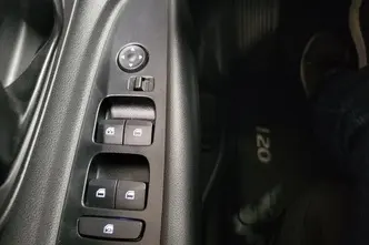 Hyundai i20, 1.0, 73 kW, petrol, automatic, front-wheel drive