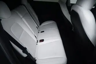 Tesla Model Y, 190 kW, elektra, automatinė, visų varomųjų ratų pavara