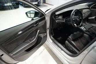 Škoda Octavia, 2.0, 180 kW, bensiin, automaat, esivedu