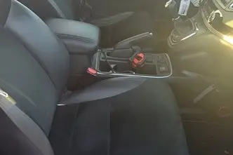 Honda CR-V, 1.6, 118 kW, dyzelinas, mechaninė, visų varomųjų ratų pavara