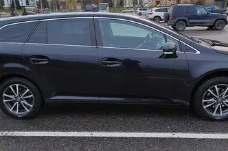 Toyota Avensis, 1.8, 108 kW, benzinas, automatinė, priekiniai varomieji ratai