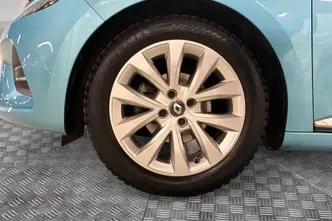 Renault Clio, 1.0, 67 kW, бензин, механическая, передний привод