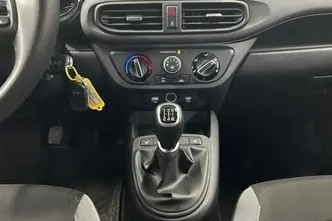 Hyundai i10, 1.0, 46 kW, bensiin, manuaal, esivedu