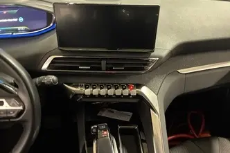 Peugeot 3008, 1.6, 133 kW, подключаемый гибрид, автомат, передний привод