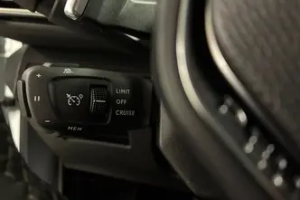 Peugeot 3008, 1.6, 133 kW, подключаемый гибрид, автомат, передний привод