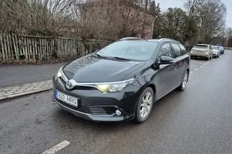 Toyota Auris, 1.6, 97 kW, bensiin, automaat, esivedu