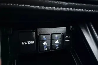 Toyota Auris, 1.6, 97 kW, bensiin, automaat, esivedu