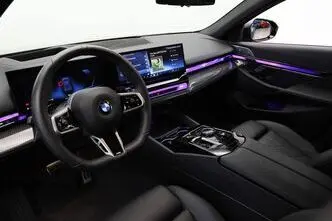 BMW 540, 210 kW, hübriid, automaat, nelikvedu