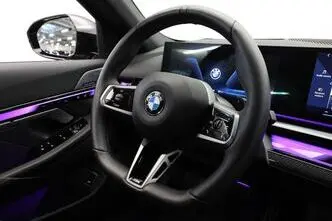 BMW 540, 210 kW, hübriid, automaat, nelikvedu