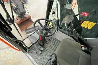 Volvo EWR 170 E, 115 kW, diisel, automaat