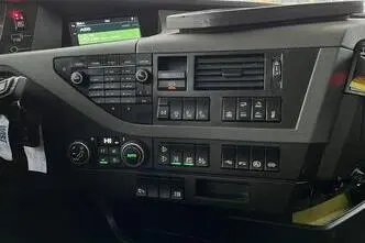 Volvo FH 16 650 8x4*4, 488 kW, dyzelinas, automatinė