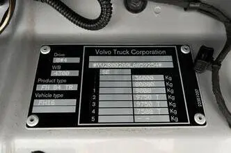 Volvo FH 16 650 8x4*4, 488 kW, dyzelinas, automatinė