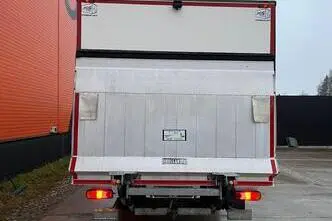 Renault D 7.5 4x2, 130 kW, dyzelinas, mechaninė