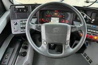 Volvo B5LH 7900 HYBRID 4x2, 177 kW, automātiskā