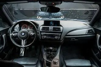 BMW M2, 3.0, 272 kW, bensiin, manuaal, tagavedu