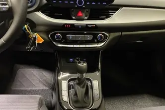 Hyundai i30, 1.0, 74 kW, бензин, автомат, передний привод