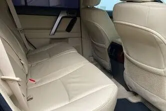 Toyota Land Cruiser, 2.8, 130 kW, diesel, automatic, four-wheel drive