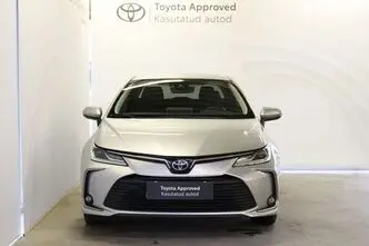 Toyota Corolla, 1.8, 72 kW, hybrid, automatic, front-wheel drive