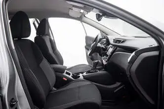 Nissan Qashqai, 1.2, 85 kW, petrol, automatic, front-wheel drive