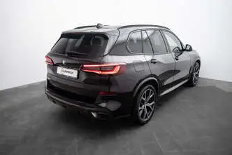 BMW X5, 3.0, 210 kW, hybrid, automatic, four-wheel drive