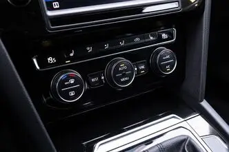 Volkswagen Passat, 2.0, 110 kW, дизель, автомат, передний привод