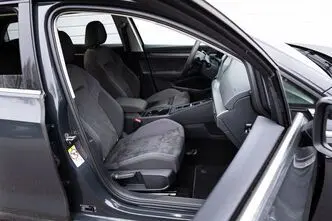 Volkswagen Golf, 2.0, 110 kW, дизель, автомат, передний привод